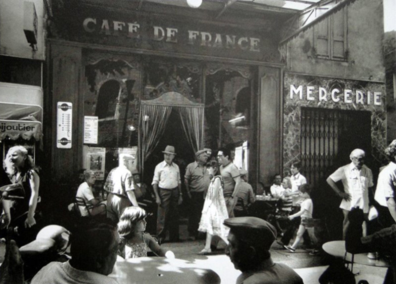 Instant capturé la vie du Café - L’Isle-sur-la-Sorgue - 1979