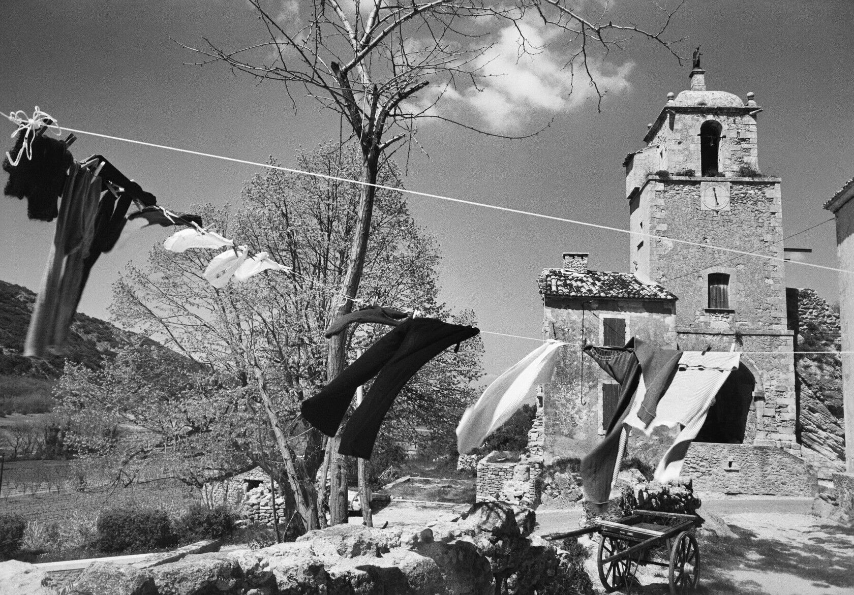 Maubec au pied du Luberon - 1973